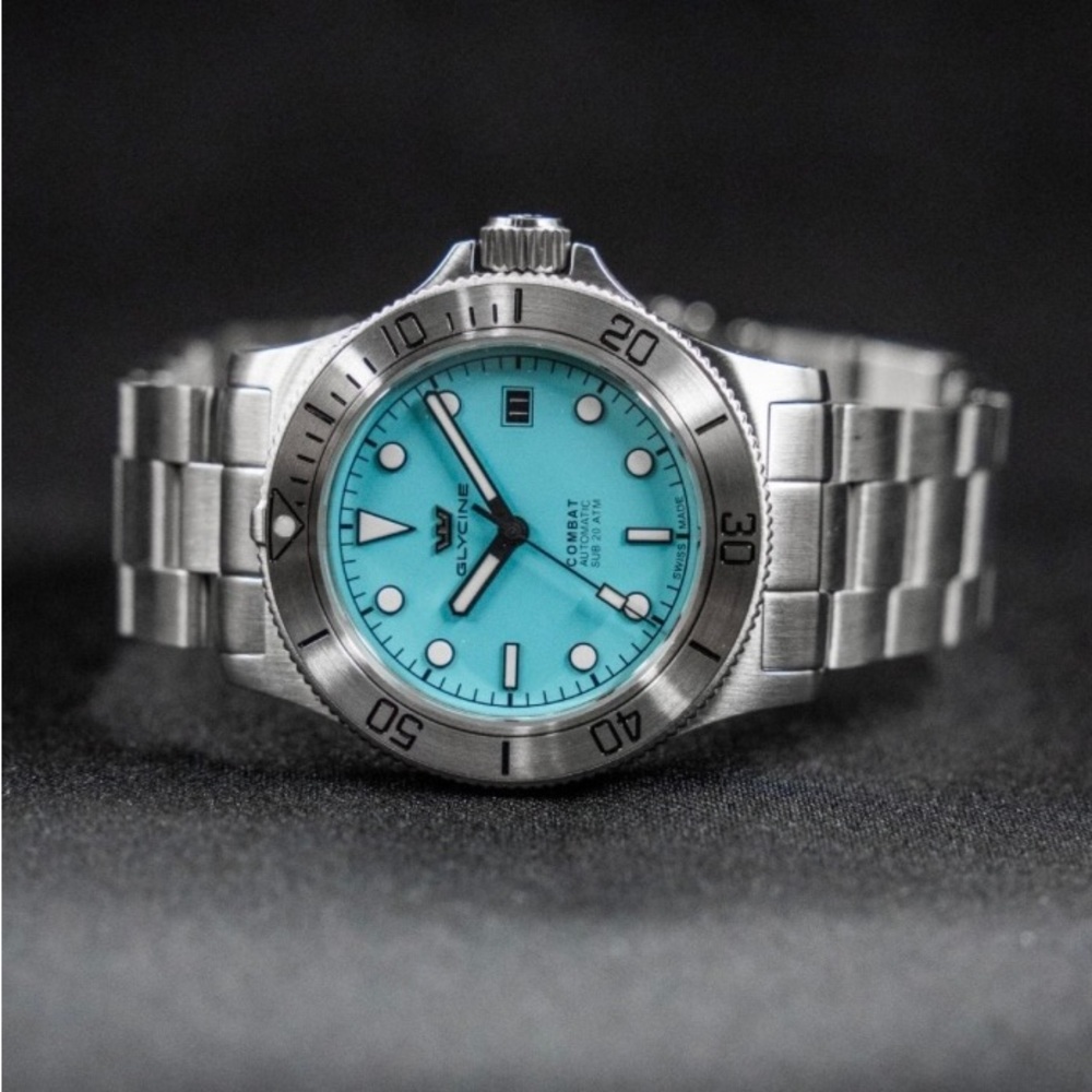 GLYCINE GL0535 COMBAT SUB 42 DIVE WATCH TIFFANY BLUE DIAL